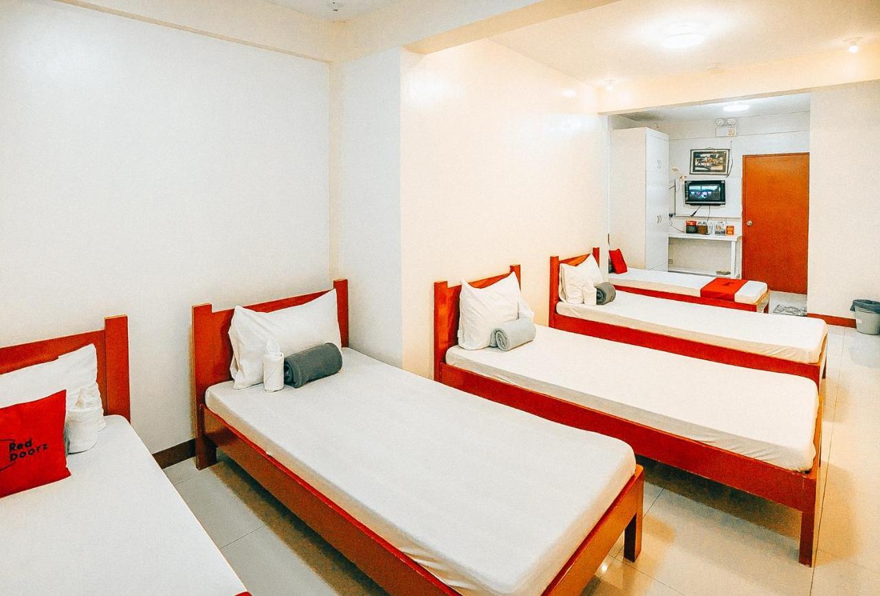Reddoorz At S & L Apartelle Daraga Albay Легаспи Экстерьер фото